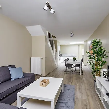 Westraat 114 Holiday home *